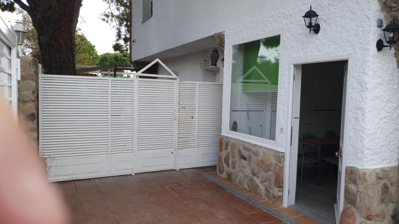 Hotel Casa Pinares Mostoles Exterior foto